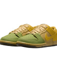 Nike SB Dunk Low Pro - Saffron Quartz/Pear