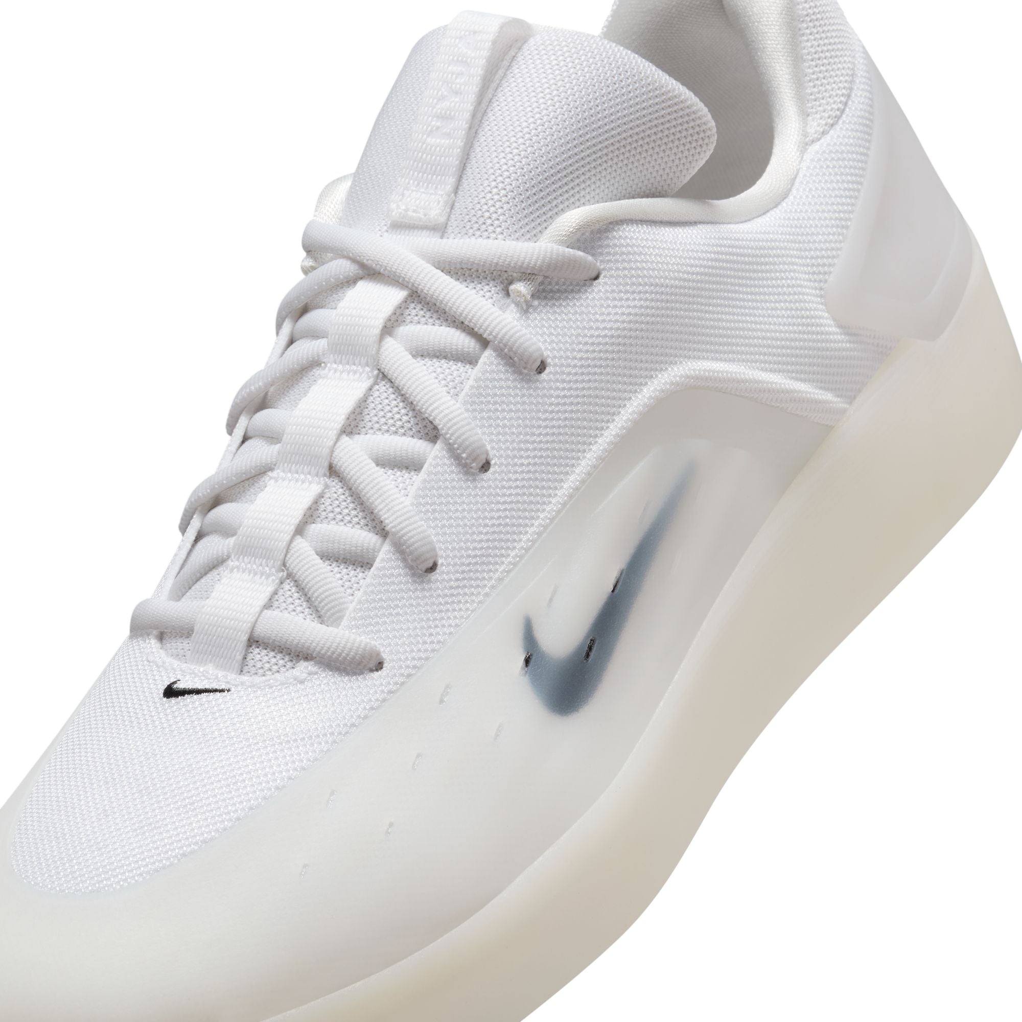 Nike SB Nyjah 4 - White/Black