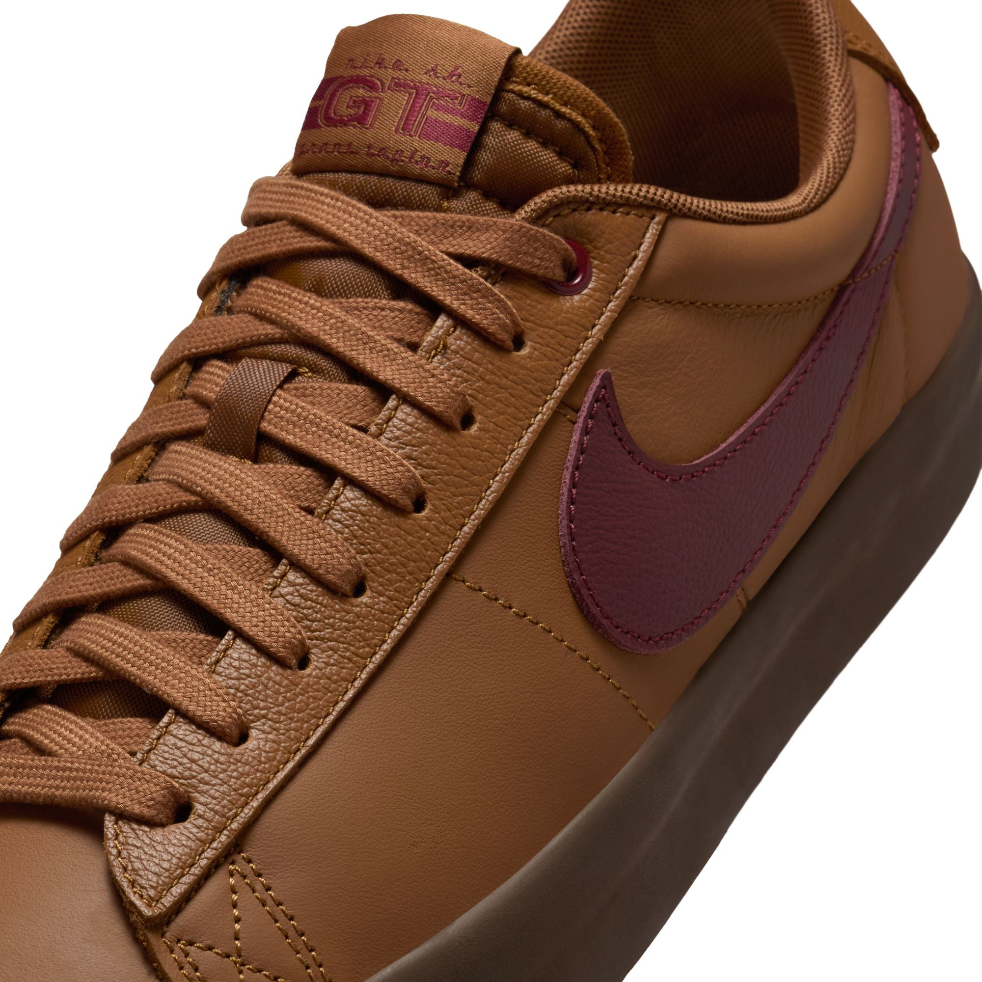 Nike SB Blazer Low Pro GT Skate Shoe - Light British Tan